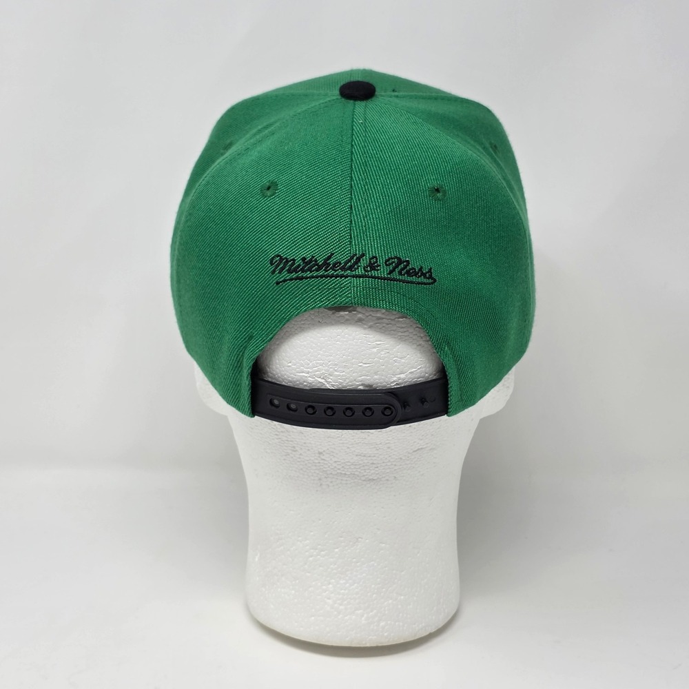Mitchell & Ness Boston Celtics Core Basic Kelly G… - image 3